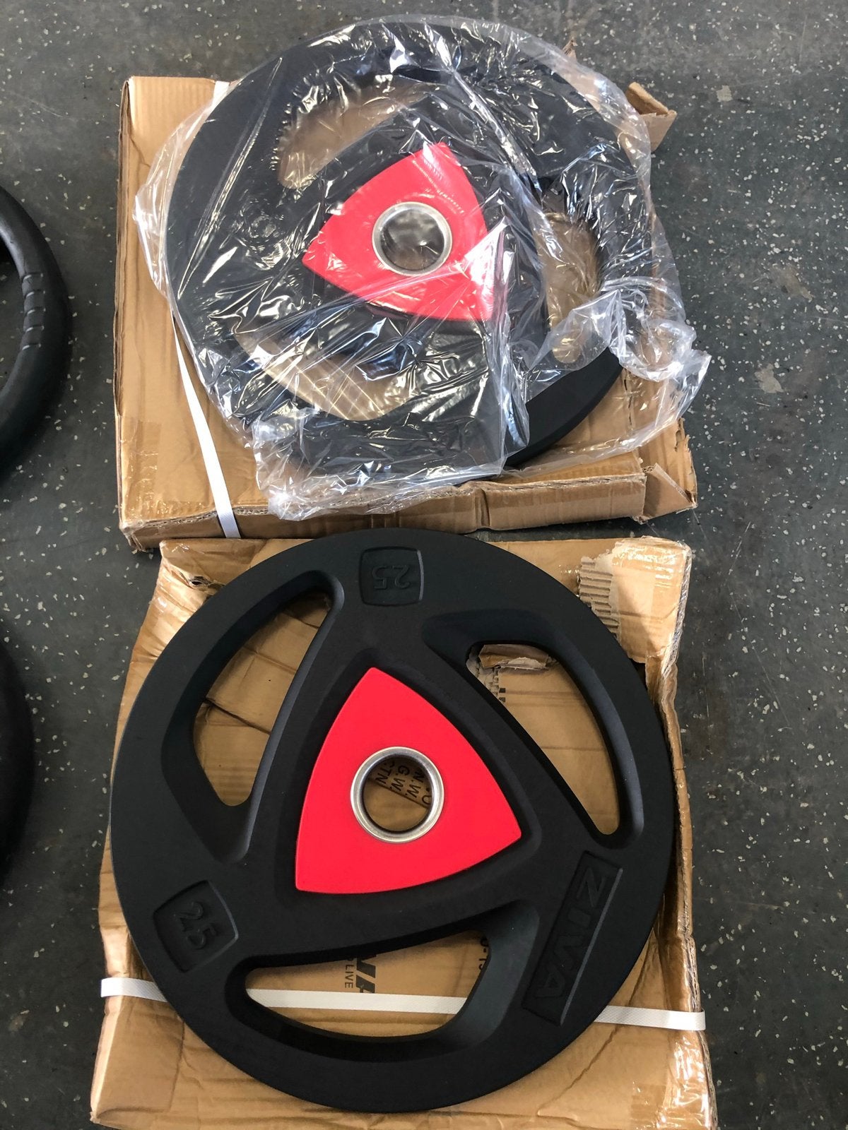 2 x 25 kg nieuwe pu ziva olympische halter schijven 50mm, Sport en Fitness, Halterschijven, Halter schijven, 2 x 25 kg, Ziva