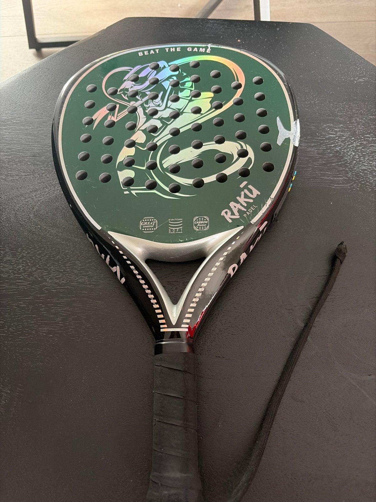 RAKU Padelracket - Beschadigd, vaste prijs 30 euro, Ophalen of Verzenden, Gebruikt, Padelracket