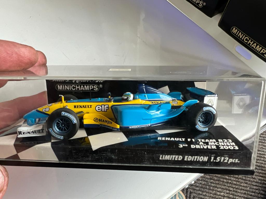 Minichamps Renault F1 Team R23 A. McNish 2003 Limited Editio, Ophalen of Verzenden, Zo goed als nieuw, Formule 1