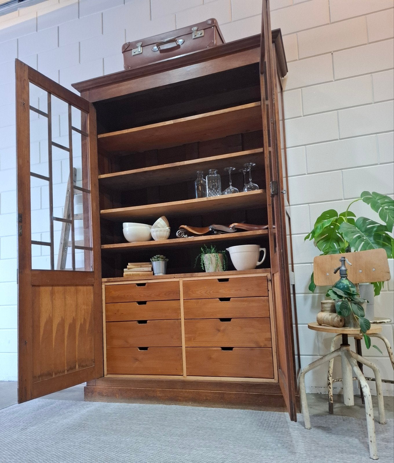 Vintage/antieke art deco eikenhouten schoolkast, jaren '20, 100 tot 150 cm, 200 cm of meer, Eikenhout, Met lade(s)