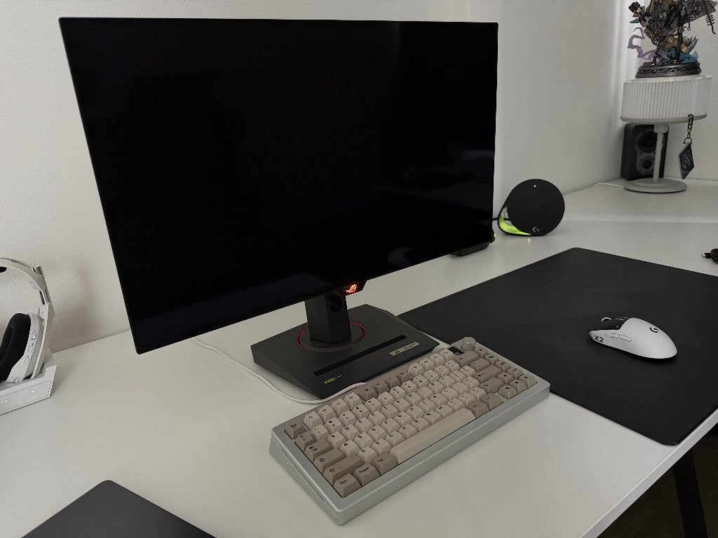 ASUS ROG Strix OLED XG27AQDMG 27" 1440p glossy WOLED, 240Hz, ASUS, Minder dan 1 ms, Zo goed als nieuw, Overige typen