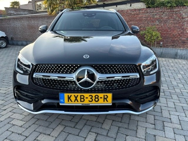 MERCEDES-BENZ GLC 300e 4MATIC AMG LINE 30000 KM, Auto's, Automaat, 4 cilinders, 320 pk, GLC