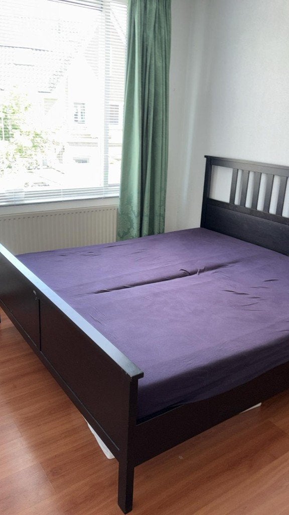 IKEA HEMNES 180 x 200 bed, Ophalen, Gebruikt, Zwart, Tweepersoons