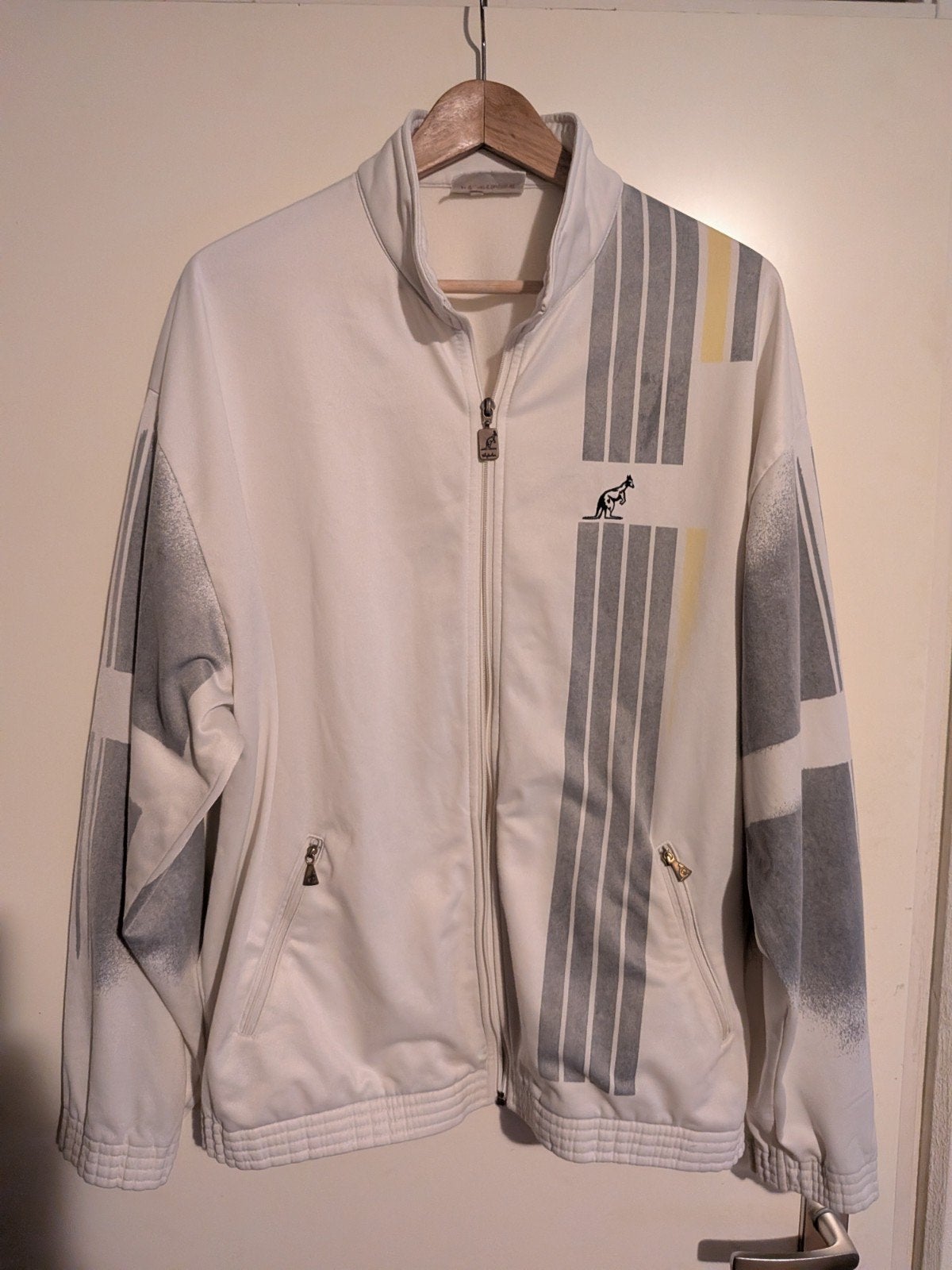 Oldschool Australian jasje jaren 90 maat 54, Maat 52/54 (L), Wit, Ophalen of Verzenden, Gedragen