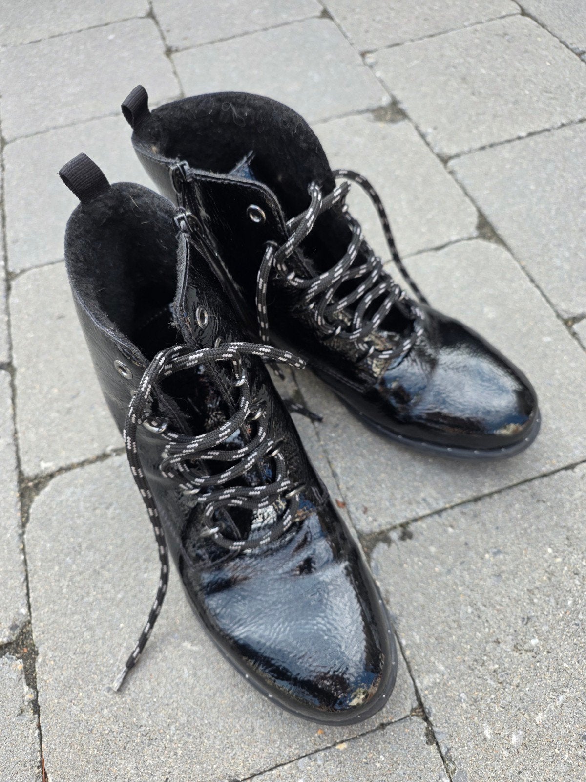 Gewatteerde Rieker schoenen maat 40, Zwart, Lage of Enkellaarzen, Ophalen of Verzenden, Gedragen