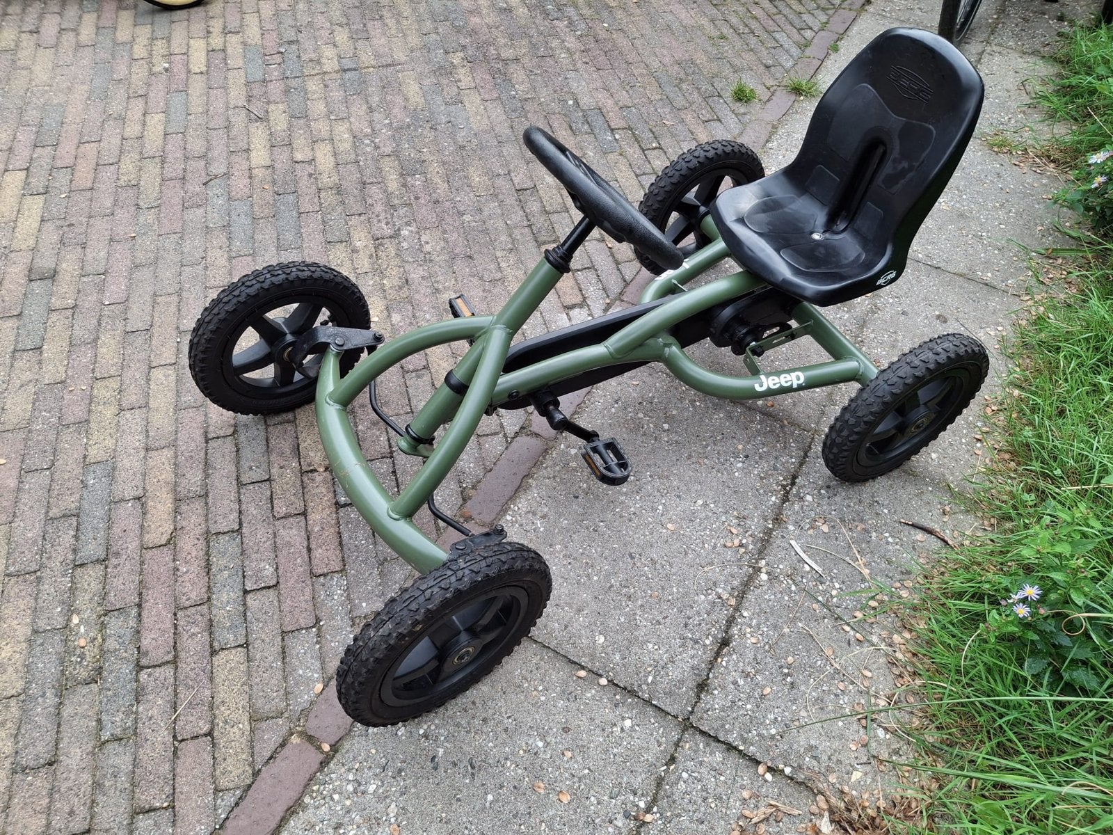 Berg Buddy Jeep Skelter, Ophalen, Zo goed als nieuw, Berg