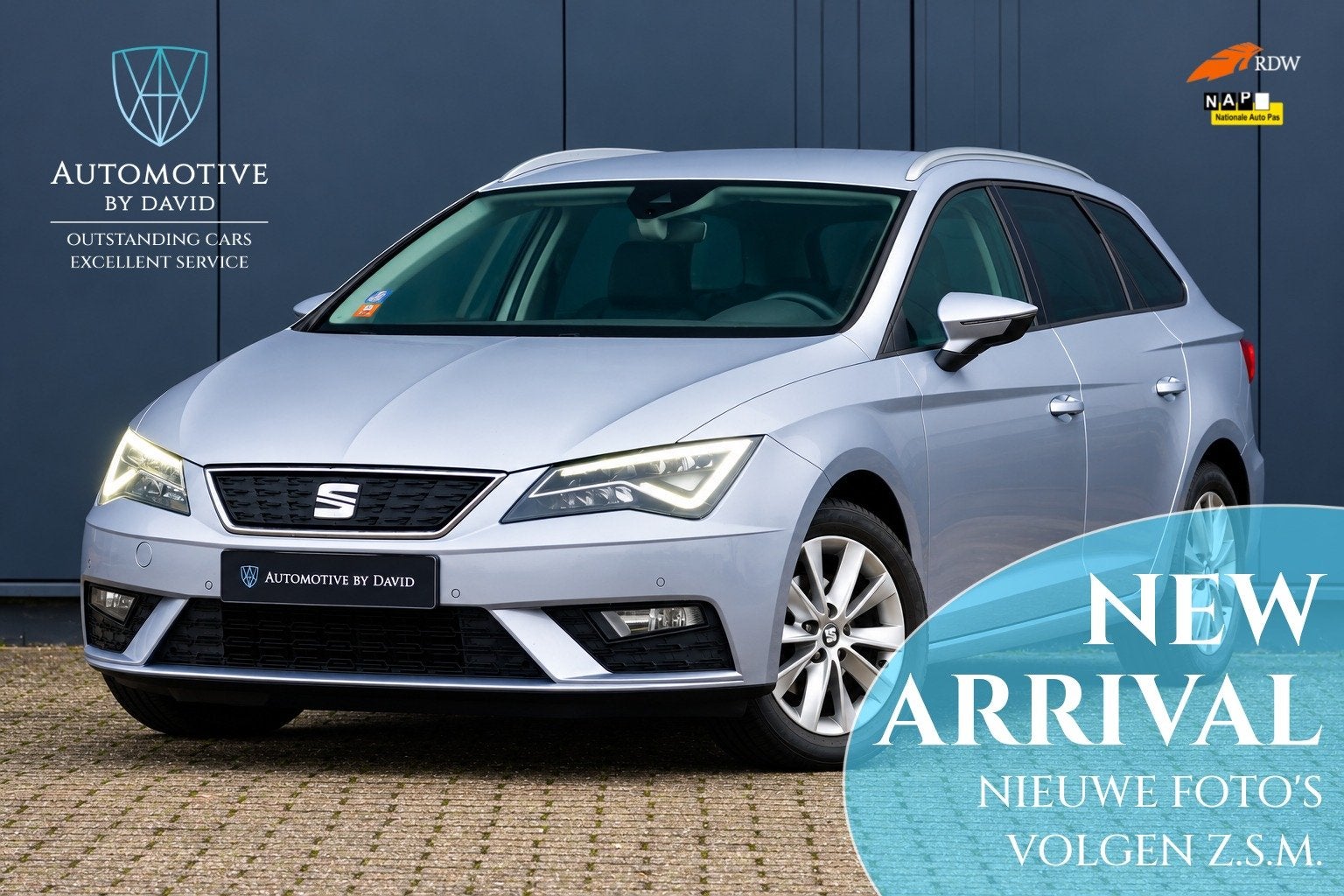 SEAT Leon ST 1.0 TSI 116 pk STYLE BUSINESS INTENSE / NL AUTO, Voorwielaandrijving, Gebruikt, Leon, Origineel Nederlands