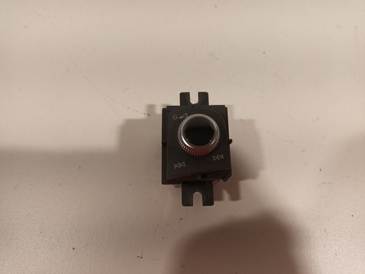Bedieningspaneel multi media Audi A4, Auto-onderdelen, Onderdelen@venauto.nl, Van der Ven Autorecycling B.V., Gebruikt, Ettenseweg 76, 4706 PB Roosendaal, The Netherlands