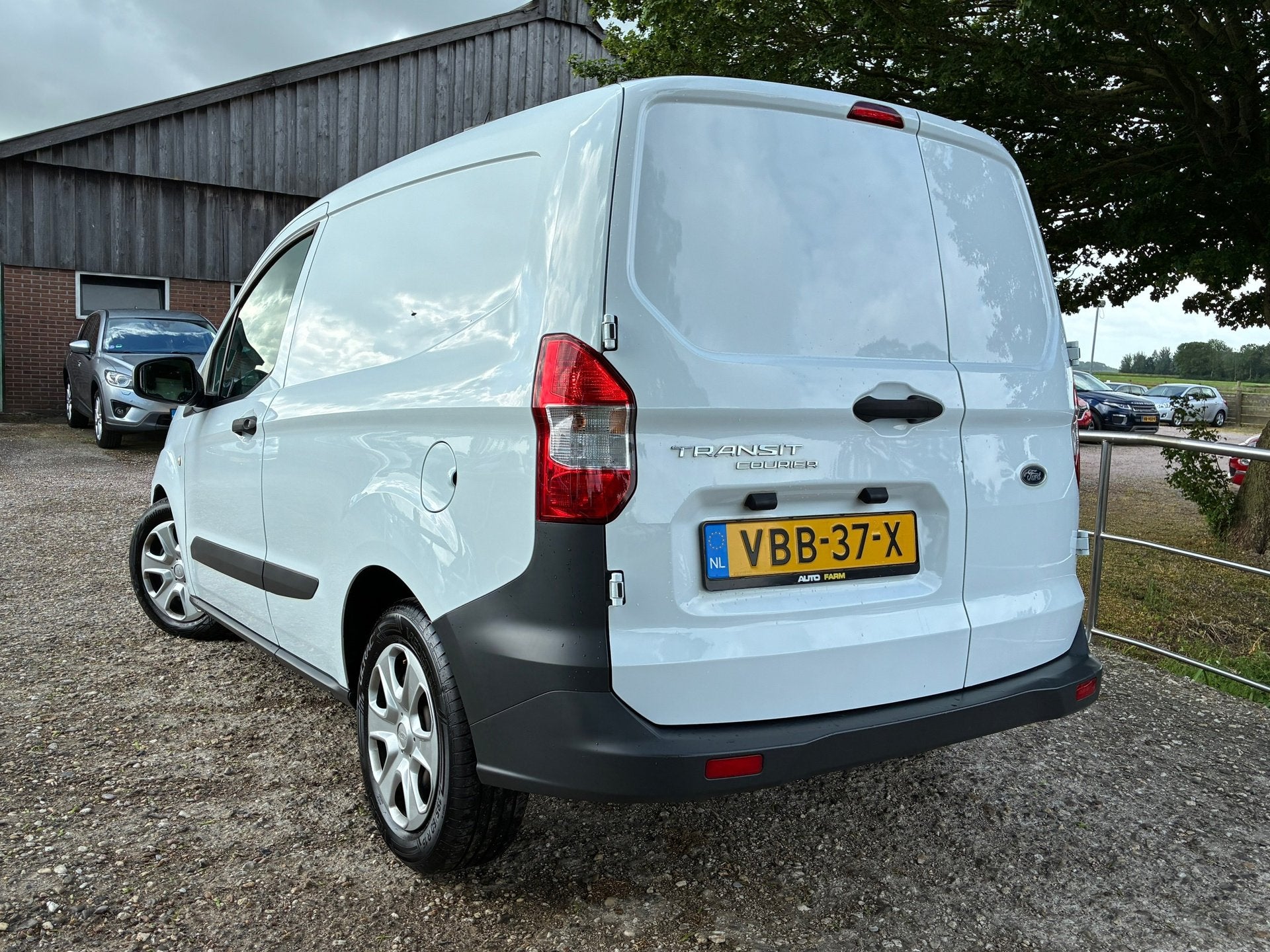 Ford Transit Courier 1.5 TDCI Trend | Airco + Radio + Schuif, Auto's, Voorwielaandrijving, Stof, Gebruikt, 4 cilinders