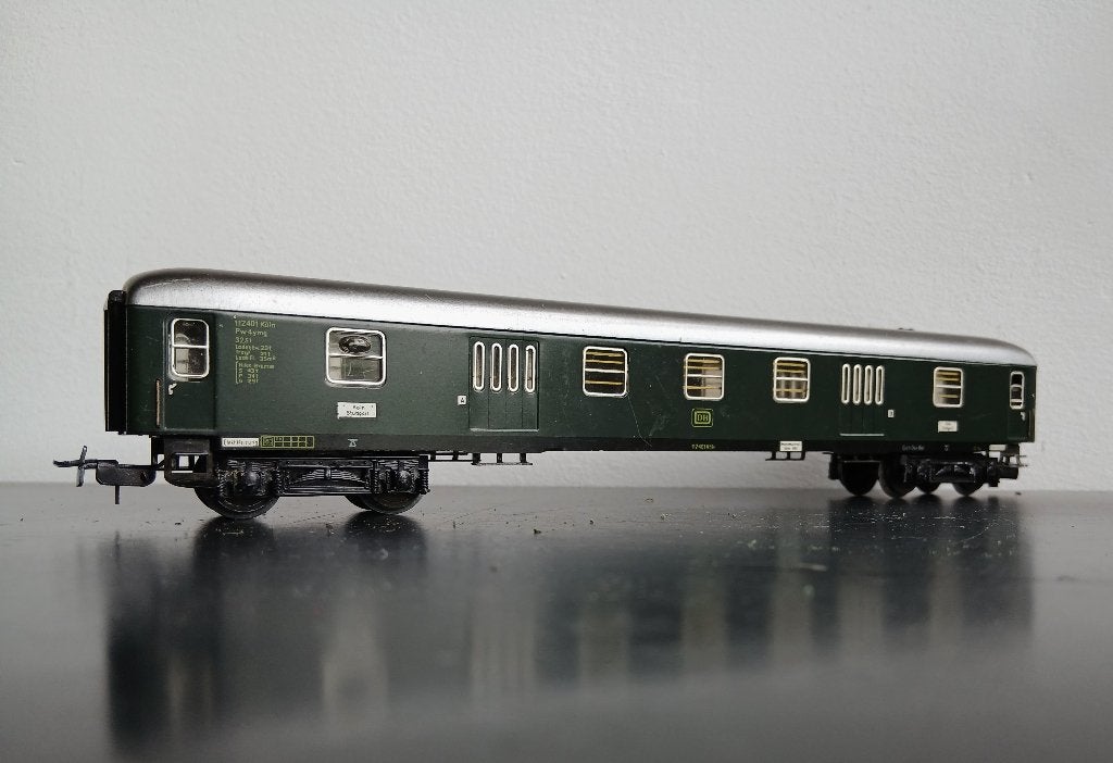 Marklin 4026 DB bagagerijtuig. Verzenden mogelijk., Ophalen, Wisselstroom, Gebruikt, Wagon