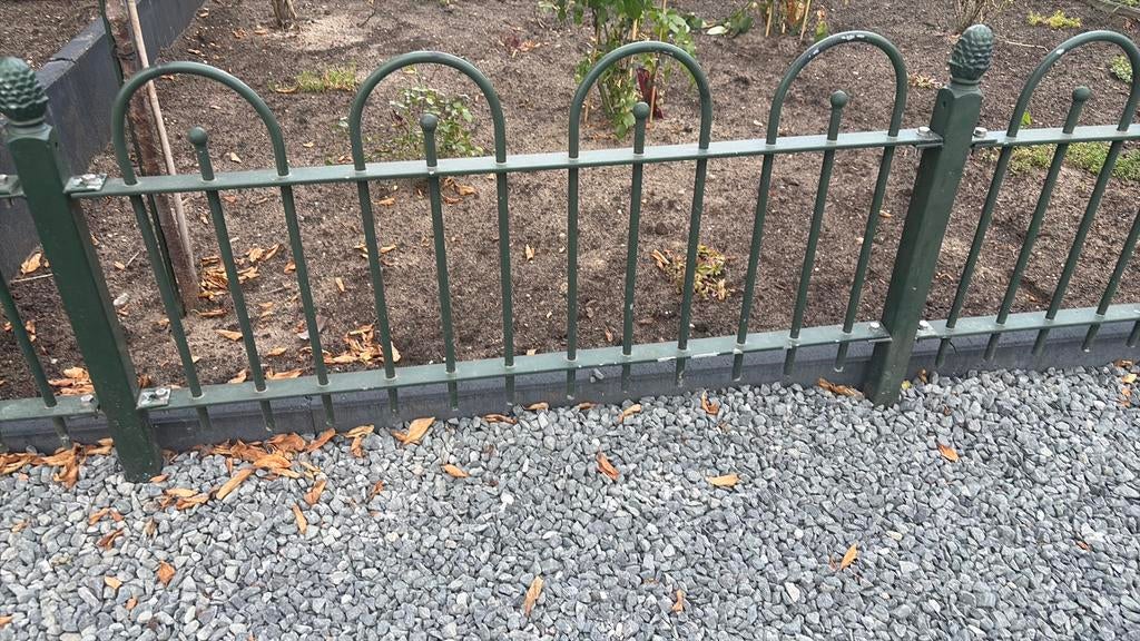Ijzer hekwerk (16m) geen palen, Tuin en Terras, Tuinhekken en Hekwerk, Ophalen, Gebruikt, IJzer, Sierhekwerk