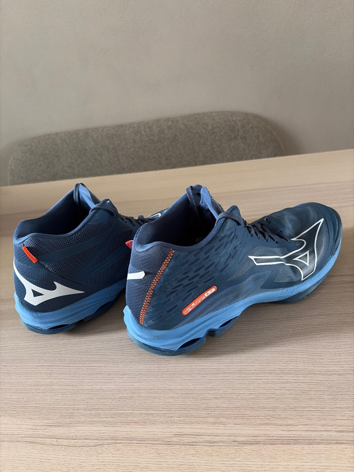 Mizuno Wave Lightning Z7 - Maat 45 - Goede staat, Ophalen of Verzenden, Gebruikt
