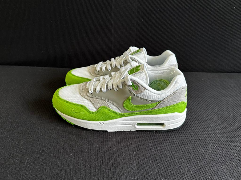 Patta x Nike Air Max 1 / “Chlorophyll” / Maat 41, Wit, Nieuw, Ophalen of Verzenden, Sneakers of Gympen