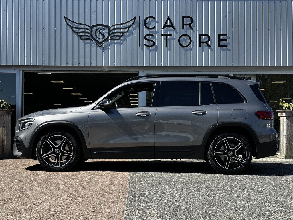 Mercedes-Benz GLB 250 4MATIC AMG Line |PANO|360 CAMERA|SFEER, Automaat, Gebruikt, Euro 6, 4 cilinders