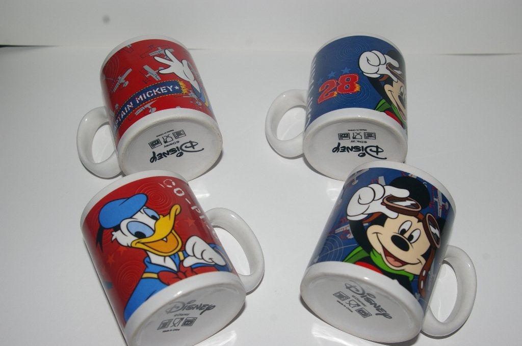 Diverse bekers o.a: donald Duck, 101 dalmatiers en meer, Ophalen of Verzenden, Nieuw, Servies