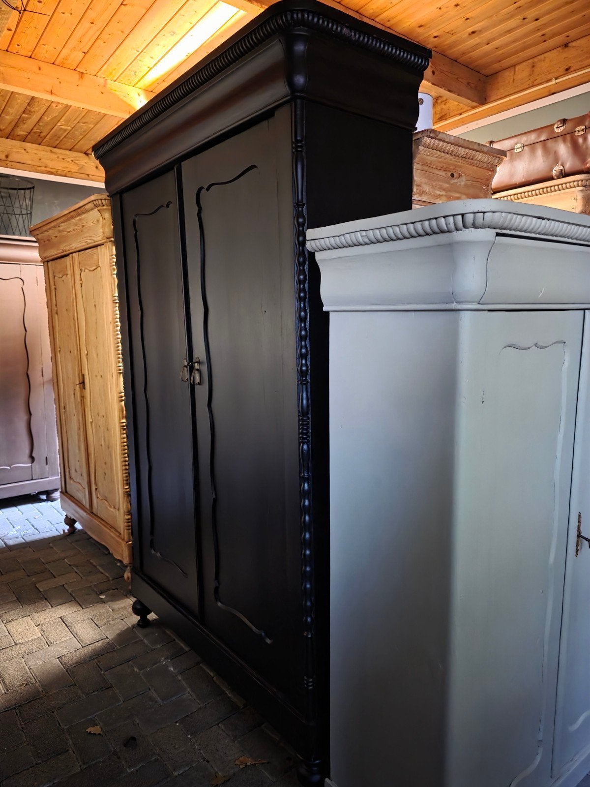 Zwarte biedermeier kledingkast linnenkast bezorgen mogelijk, Ophalen of Verzenden