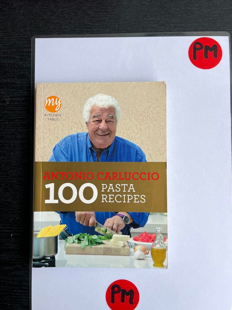 Antonio Carluccio: 100 Pasta Recepten Kookboek, Ophalen of Verzenden, Zo goed als nieuw, Italië, Hoofdgerechten