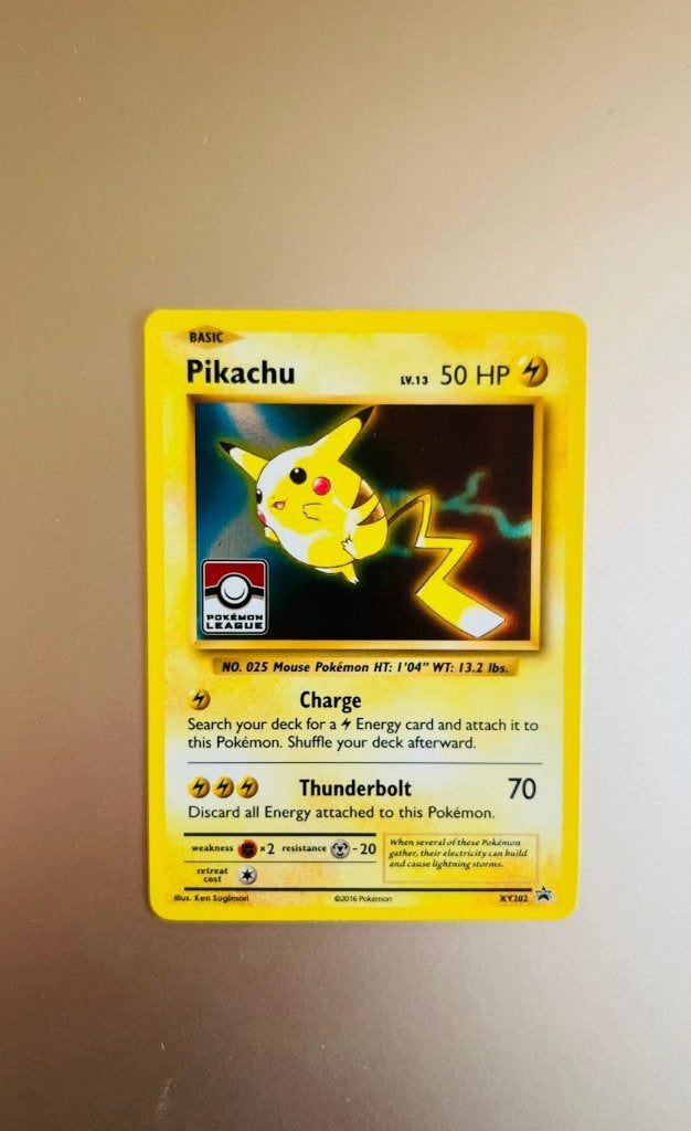 Pikachu XY202 Holo Pokemon League Stamp Black Star Promo, Verzenden, Zo goed als nieuw, Losse kaart, Foil