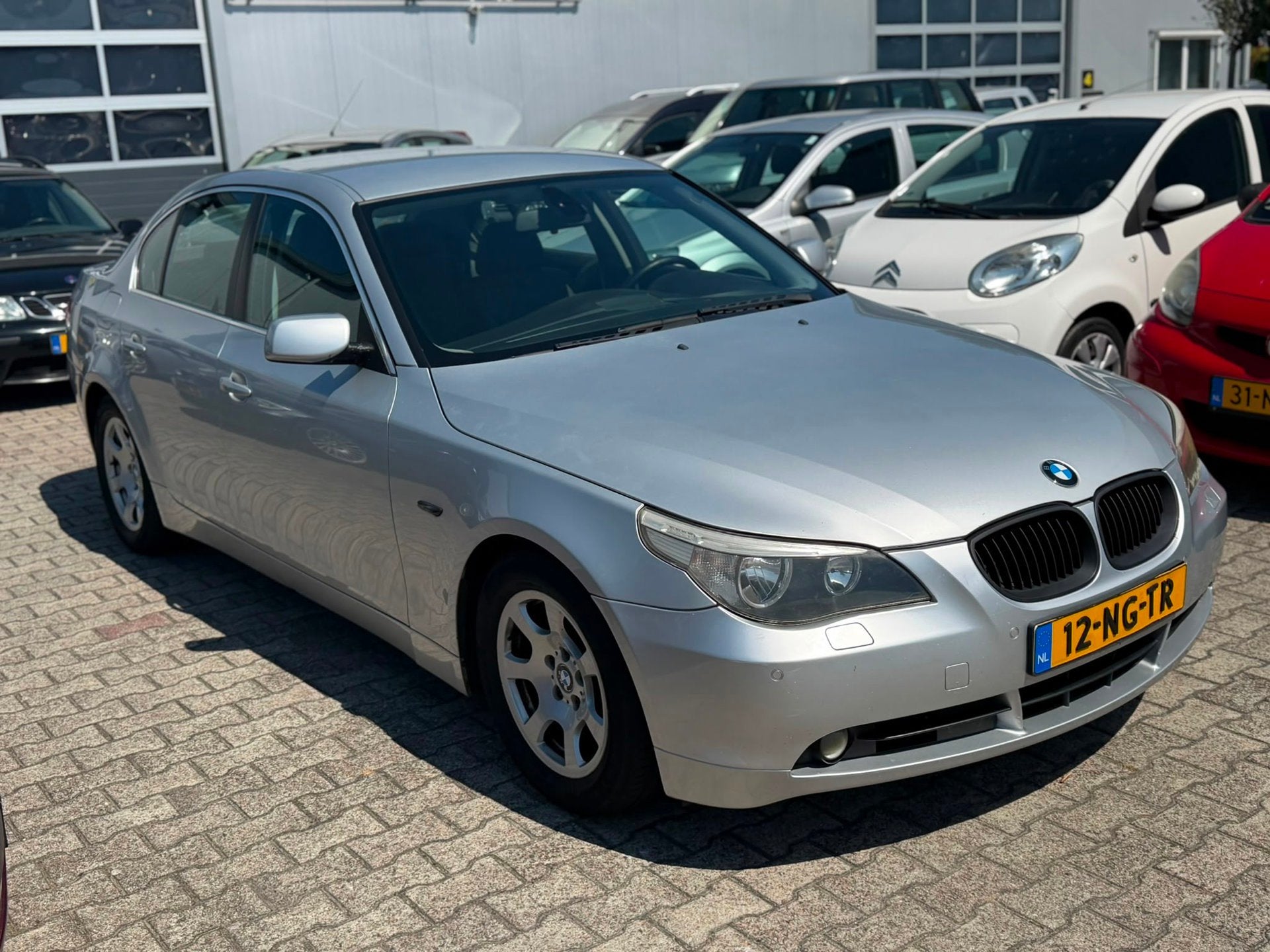 BMW 5-serie 530i Executive Sedan Automaat E60 Navi, Automaat, Achterwielaandrijving, Gebruikt, 2000 kg