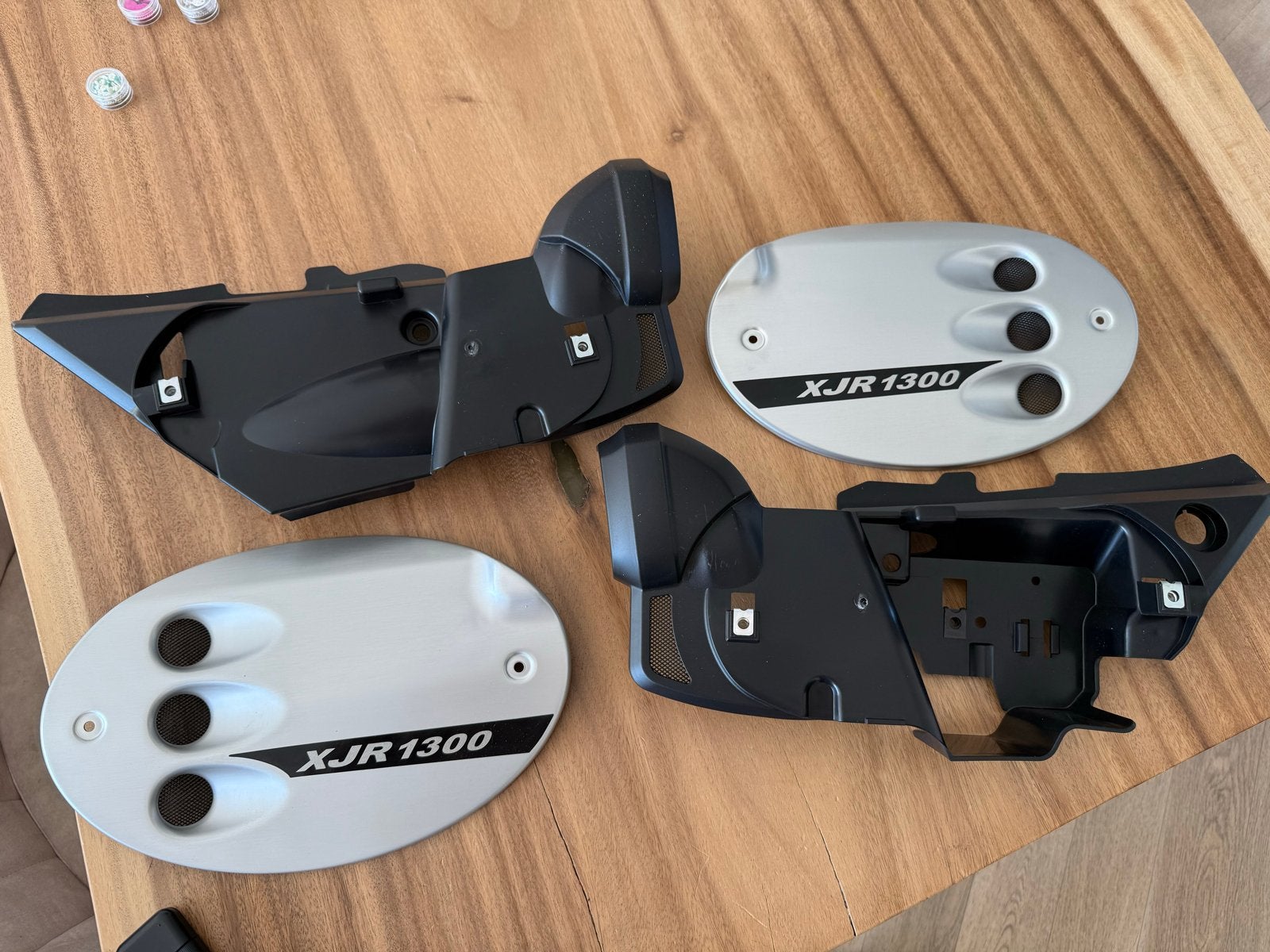 Yamaha XJR1300 RP19 2014 2015 2016 2017 2018 Zijkapjes, Motoren, Schiphol, Yamaha@nederland.eu, Nieuw, Ophalen of Verzenden