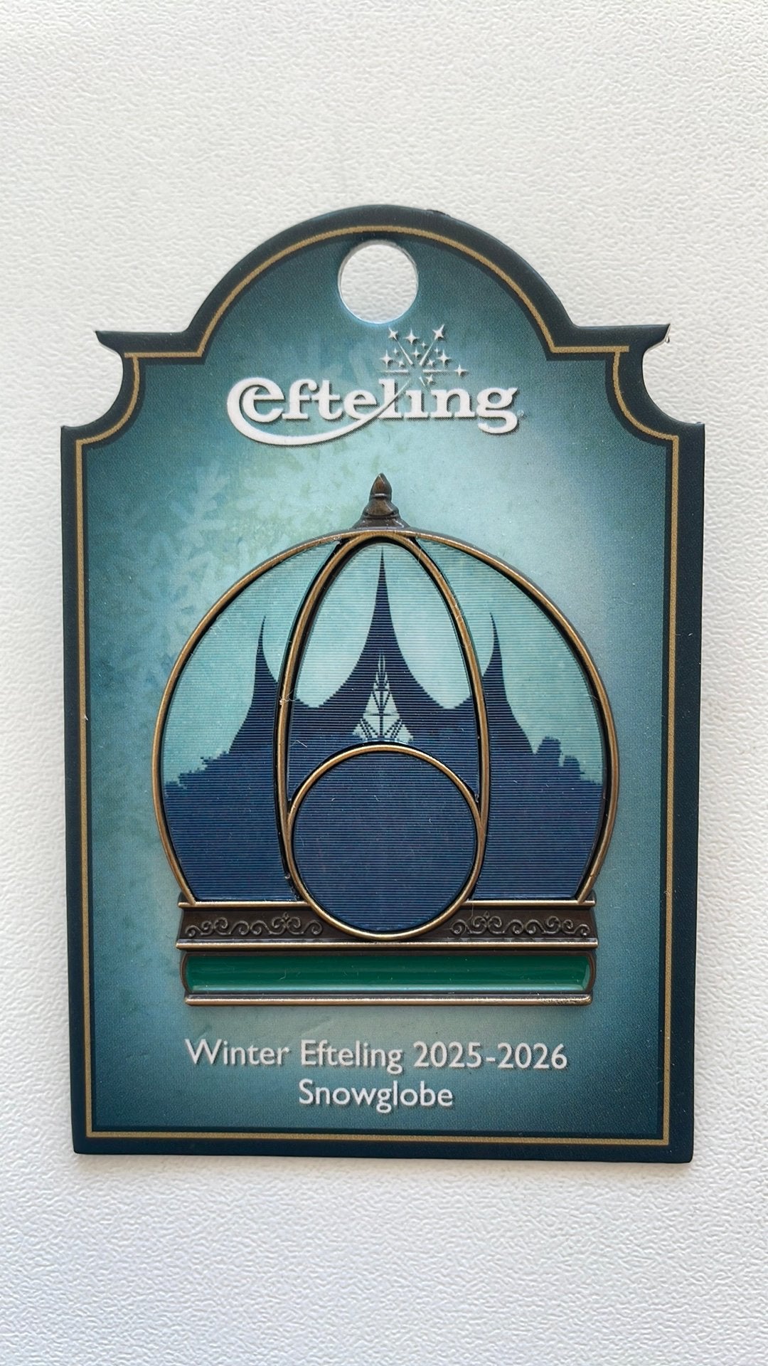 Efteling pin Winter Efteling 2025-2026 EPP 495 op kaartje, Ophalen of Verzenden, Nieuw, Button of Speldje