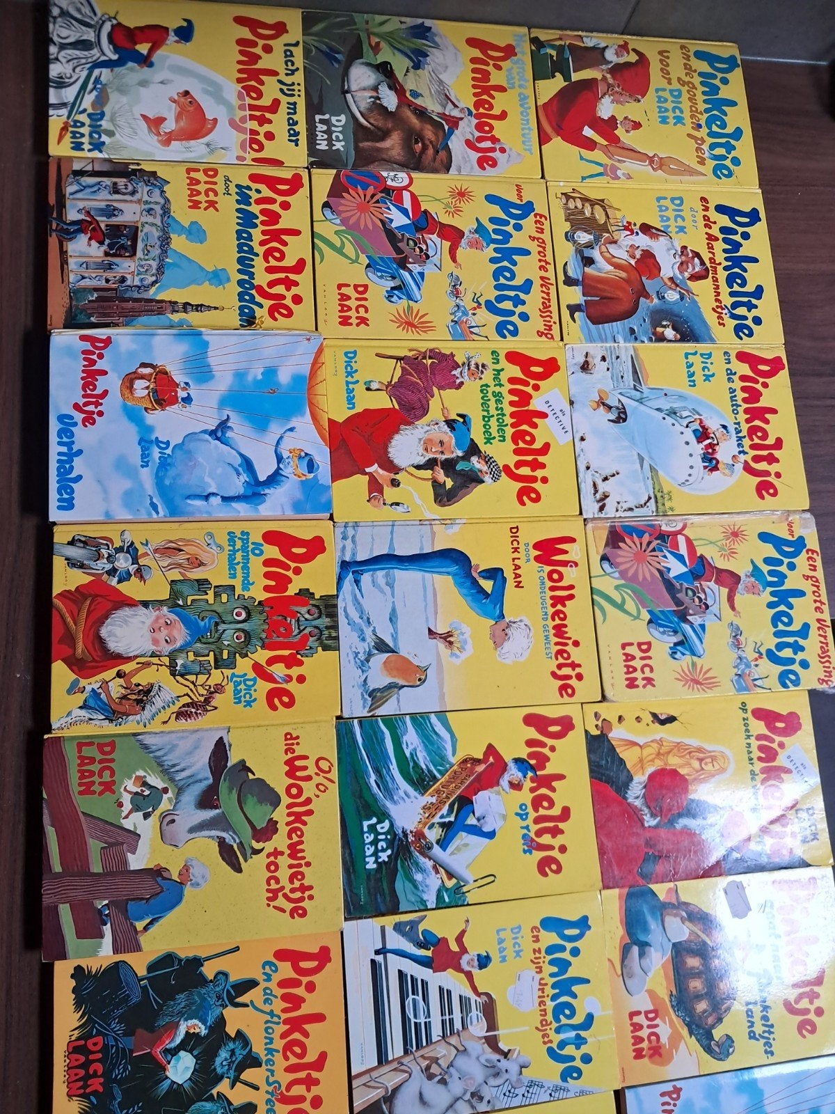 Grote collectie Pinkeltje boeken van Dick Laan, Boeken, Ophalen of Verzenden, Gelezen, Dick Laan, Sprookjes