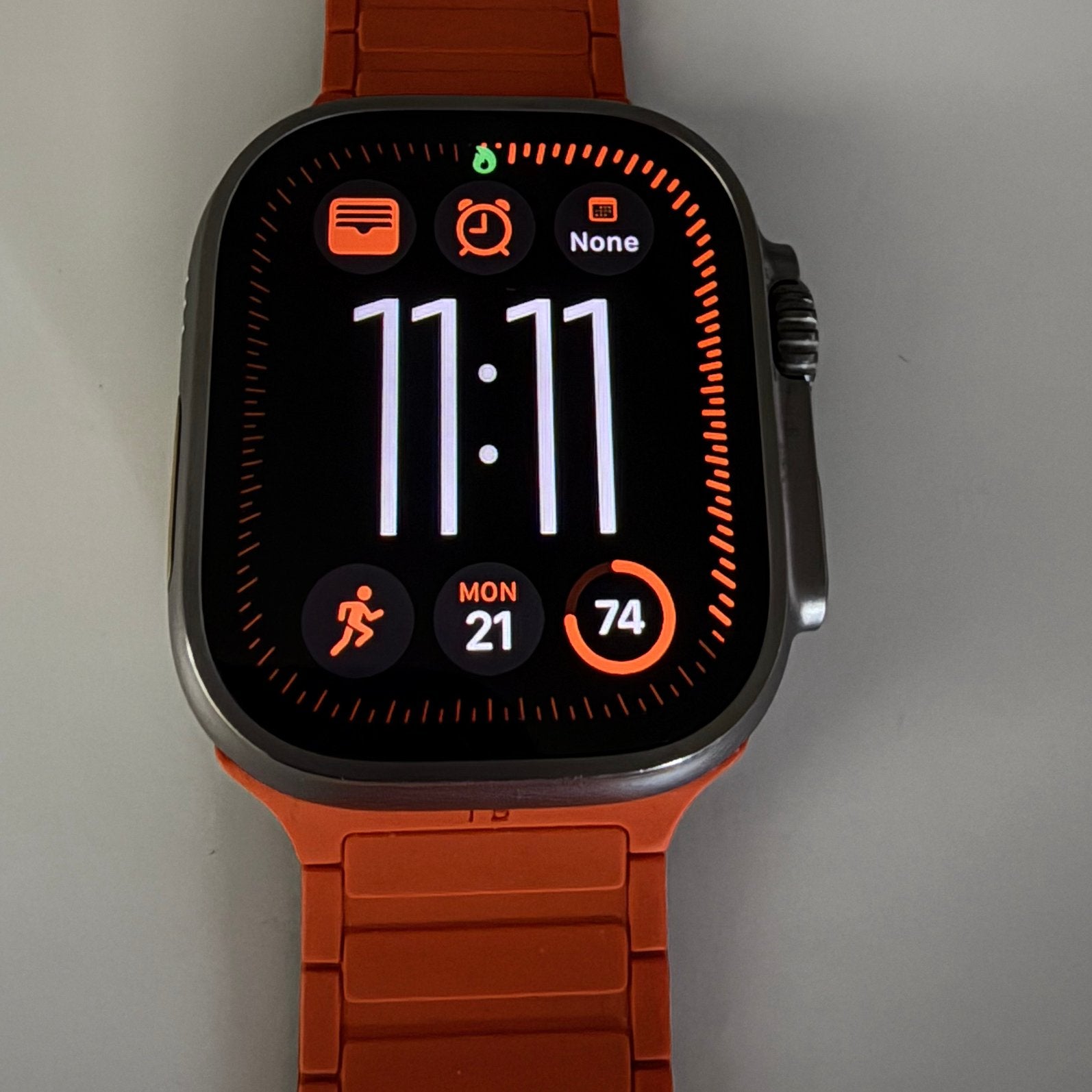 Apple watch Ultra 2 - 49mm Titanium