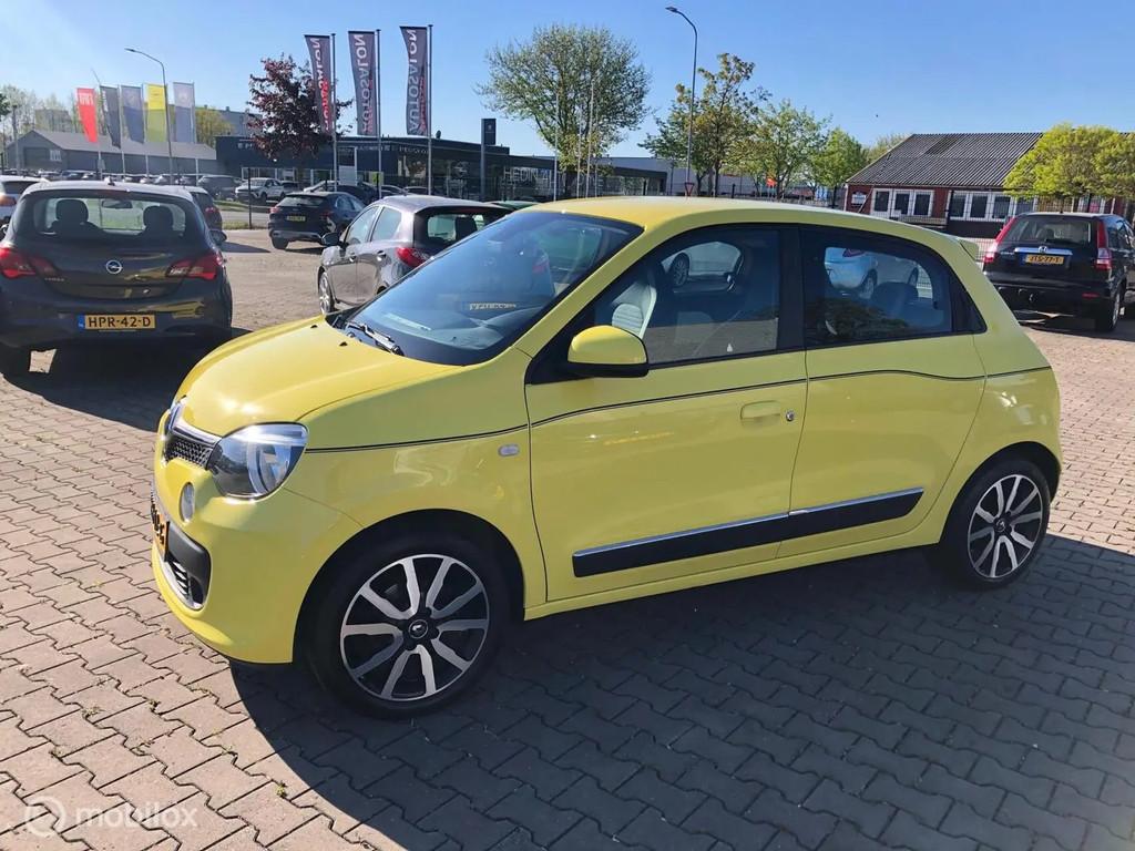 Renault Twingo TCe Dynamique Navi Camera Cruise € 6.989,00, Gebruikt, 918 kg, 4 stoelen, Geel