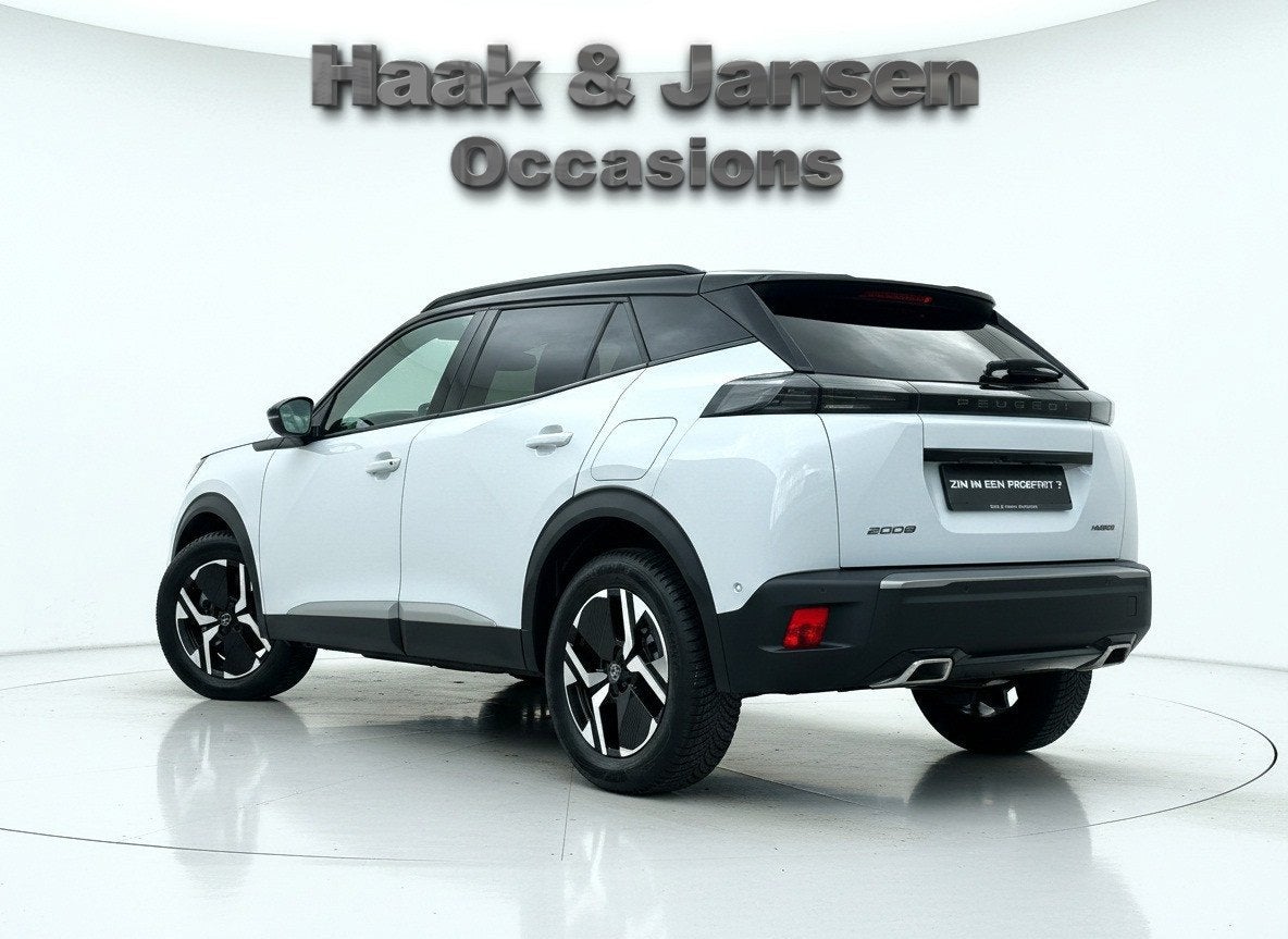 Peugeot 2008 1.2 Hybrid 145 GT Navi Acc Clima Stoelverwarmin, 145 pk, Gebruikt, Zwart, 1199 cc