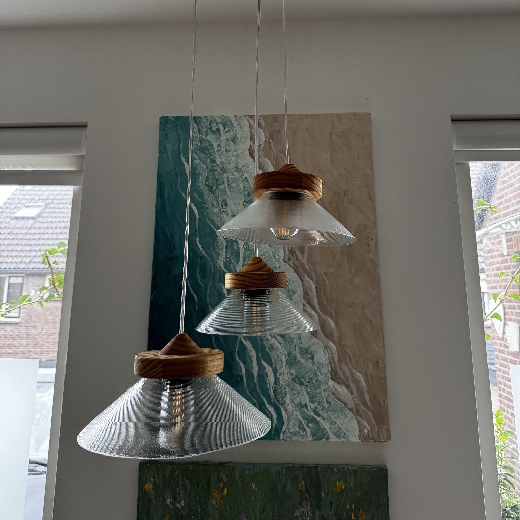 Unieke handgemaakte hanglamp van glas en gerecycled hout, Nieuw, Vintage, Handgemaakt, Uniek, Glas, E27 (groot)