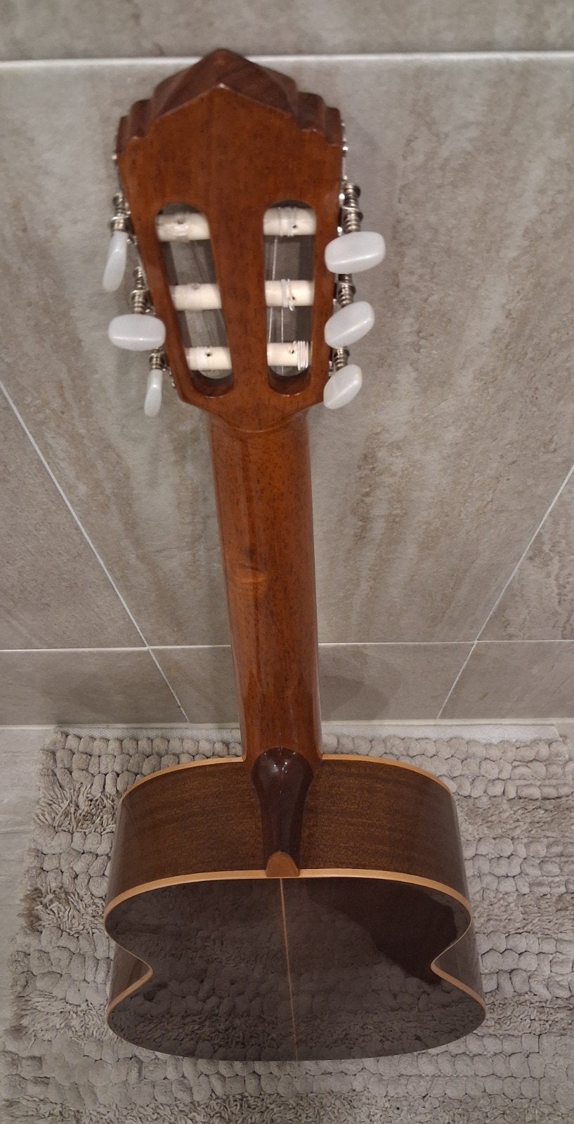 Foto 15 van JC Castilla modelo 20 klassiek Spaanse gitaar