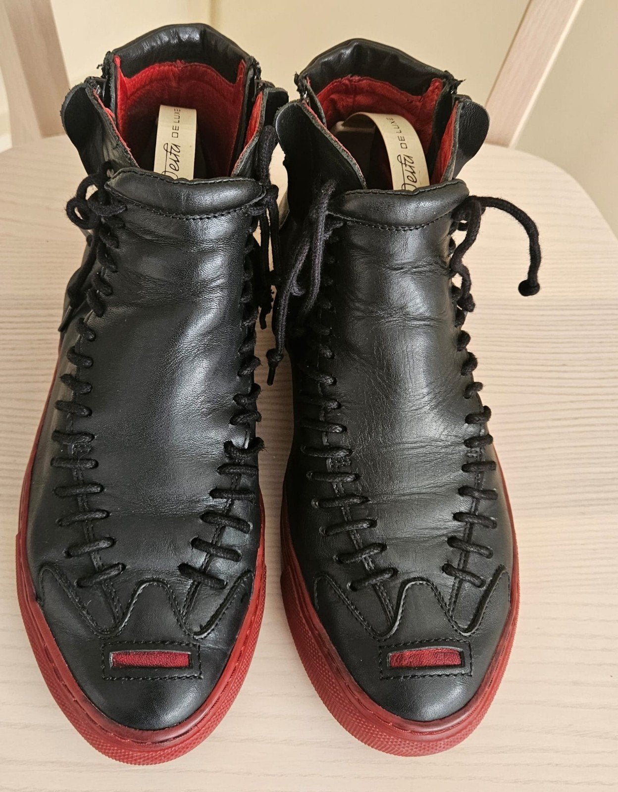 JAN JANSEN Sneakers /Boots -Zwart & Rood Leer Mt.39, Kleding | Dames, Verzenden, Jan Jansen, Rood, Sneakers of Gympen