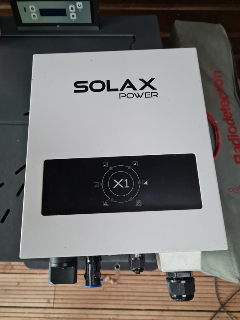 Omvormer met panelen 5x270w, Ophalen, Gebruikt