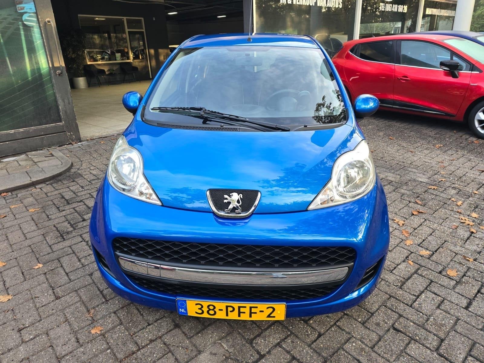 Peugeot 107 1.0-12V Millesim 200 | 1E EIGENAAR | 3/6 OF 12MN, Auto's, Voorwielaandrijving, Stof, Gebruikt, 68 pk