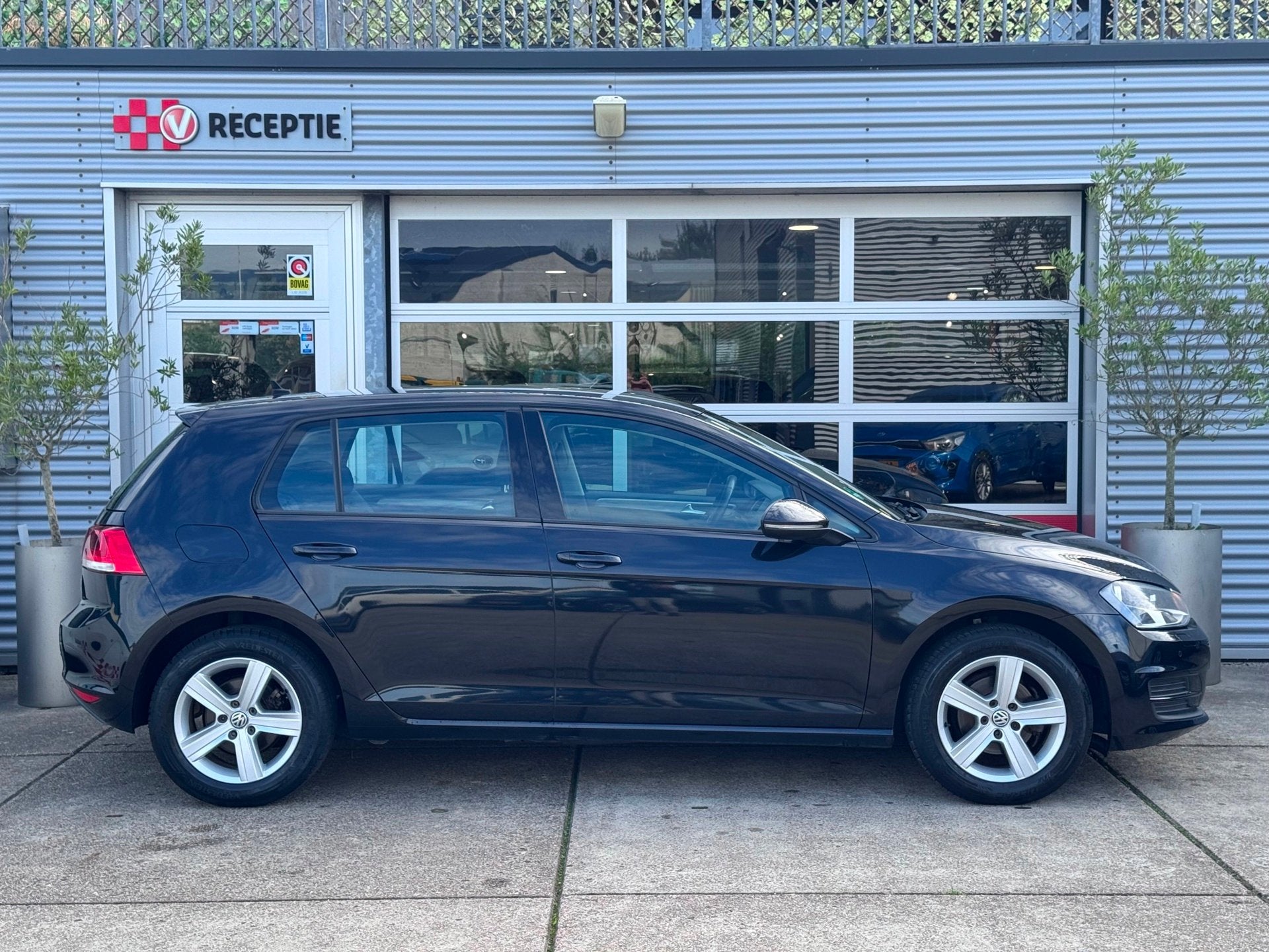 Volkswagen Golf 1.2 TSI Easyline 5-Drs / Navi / Pdc / Clima, Auto's, Voorwielaandrijving, 86 pk, Gebruikt, 4 cilinders