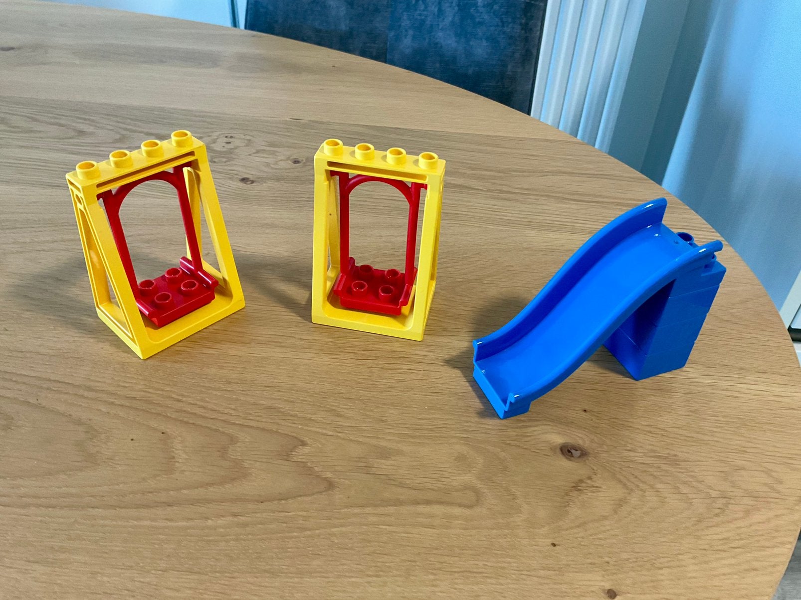 Duplo : Schommels / Glijbaan en Wip ( zie laatste foto ), Kinderen en Baby's, Speelgoed | Duplo en Lego, Ophalen, Gebruikt, Duplo