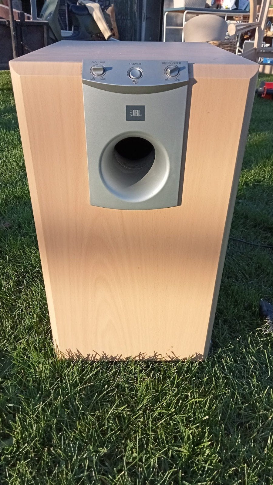 JBL SUB138 Subwoofer - Krachtige Bas voor Thuisbioscoop, Gebruikt, Ophalen of Verzenden, 60 tot 120 watt, Basreflex