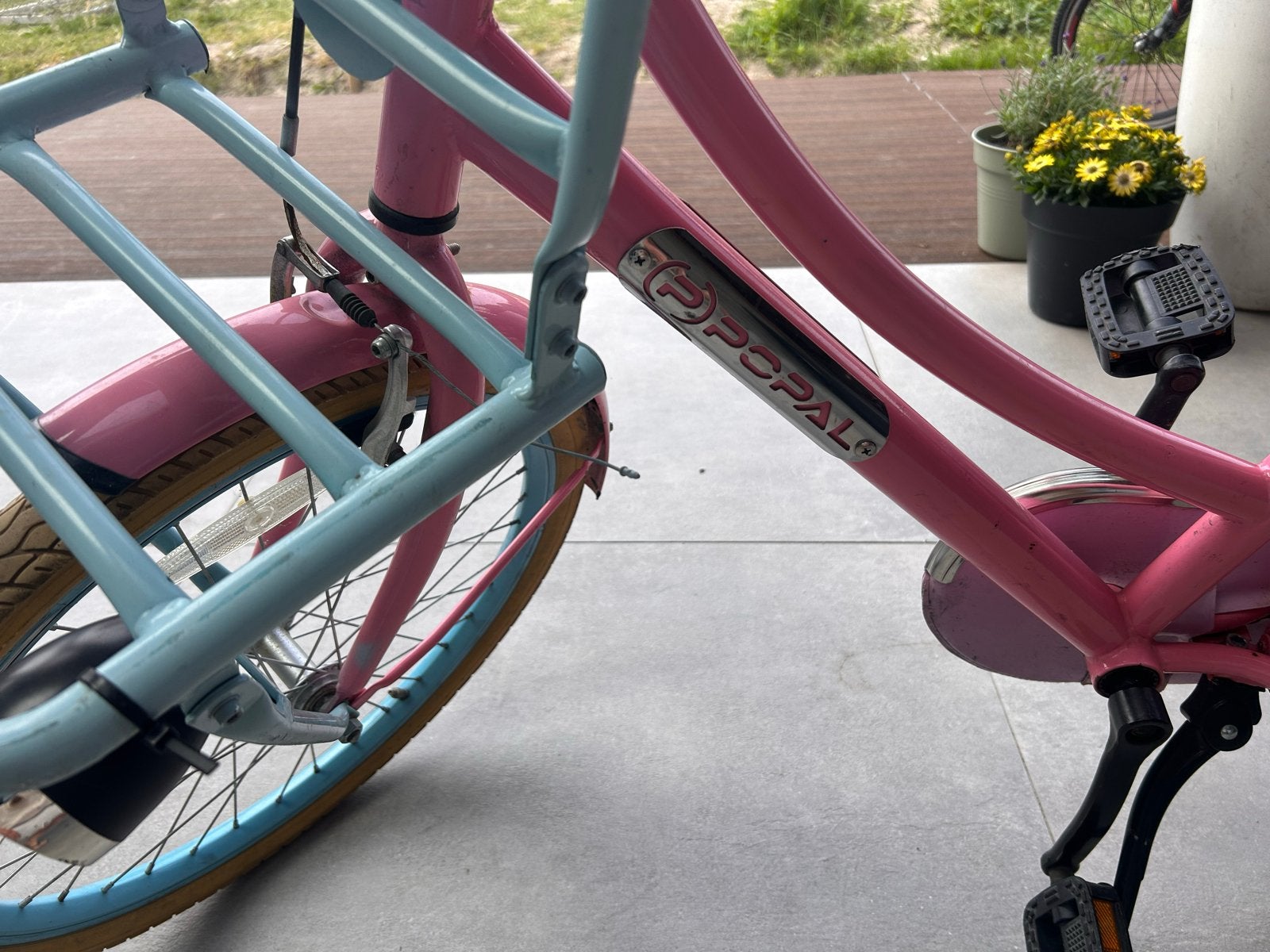 Popal Meisjesfiets 22 inch - Roze/Blauw, Terugtraprem, 22 inch, Gebruikt, Ophalen of Verzenden