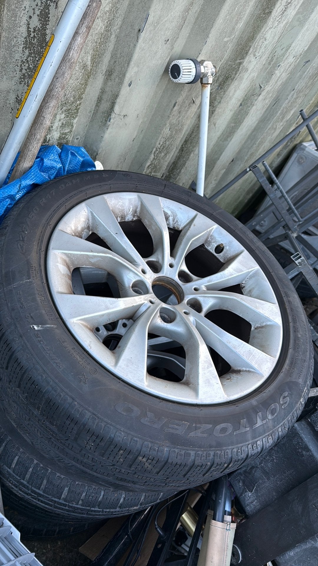 BMW 1-serie/3-serie Set originele 17 inch velgen, Auto-onderdelen, Banden en Velgen, Ophalen, Gebruikt, Banden en Velgen, 17 inch