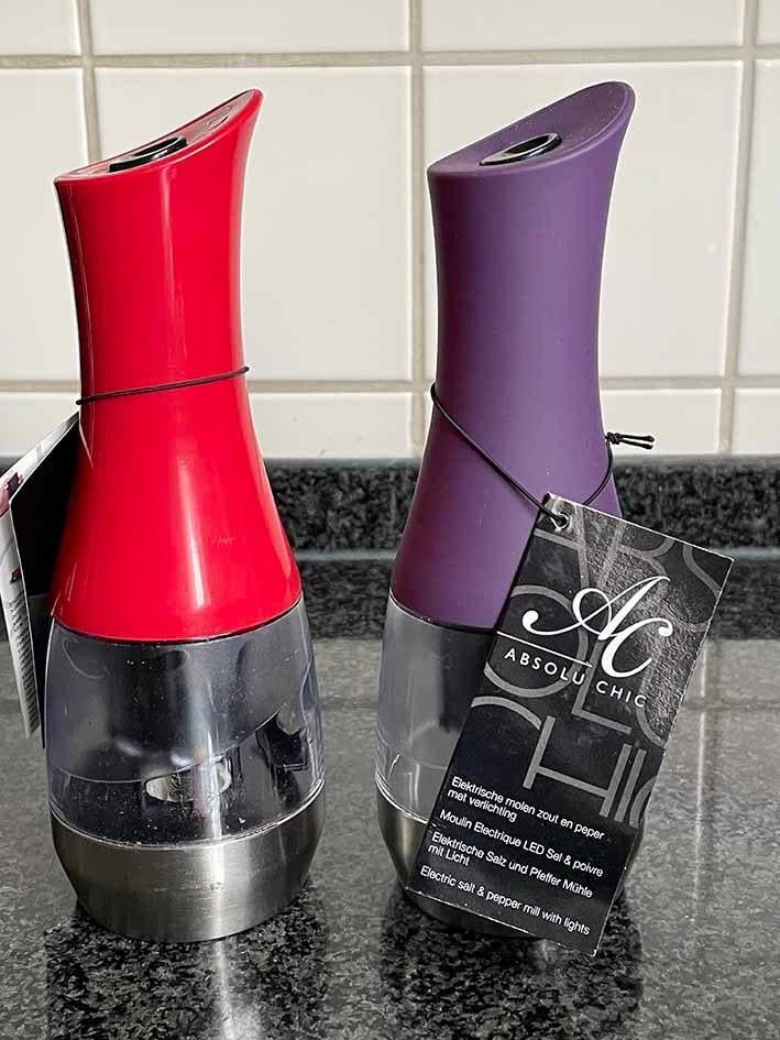 Elektrische Absolu Chic Molen Zout en Peper met verlichting, Huis en Inrichting, Overige typen, Kunststof, Nieuw, Ophalen of Verzenden