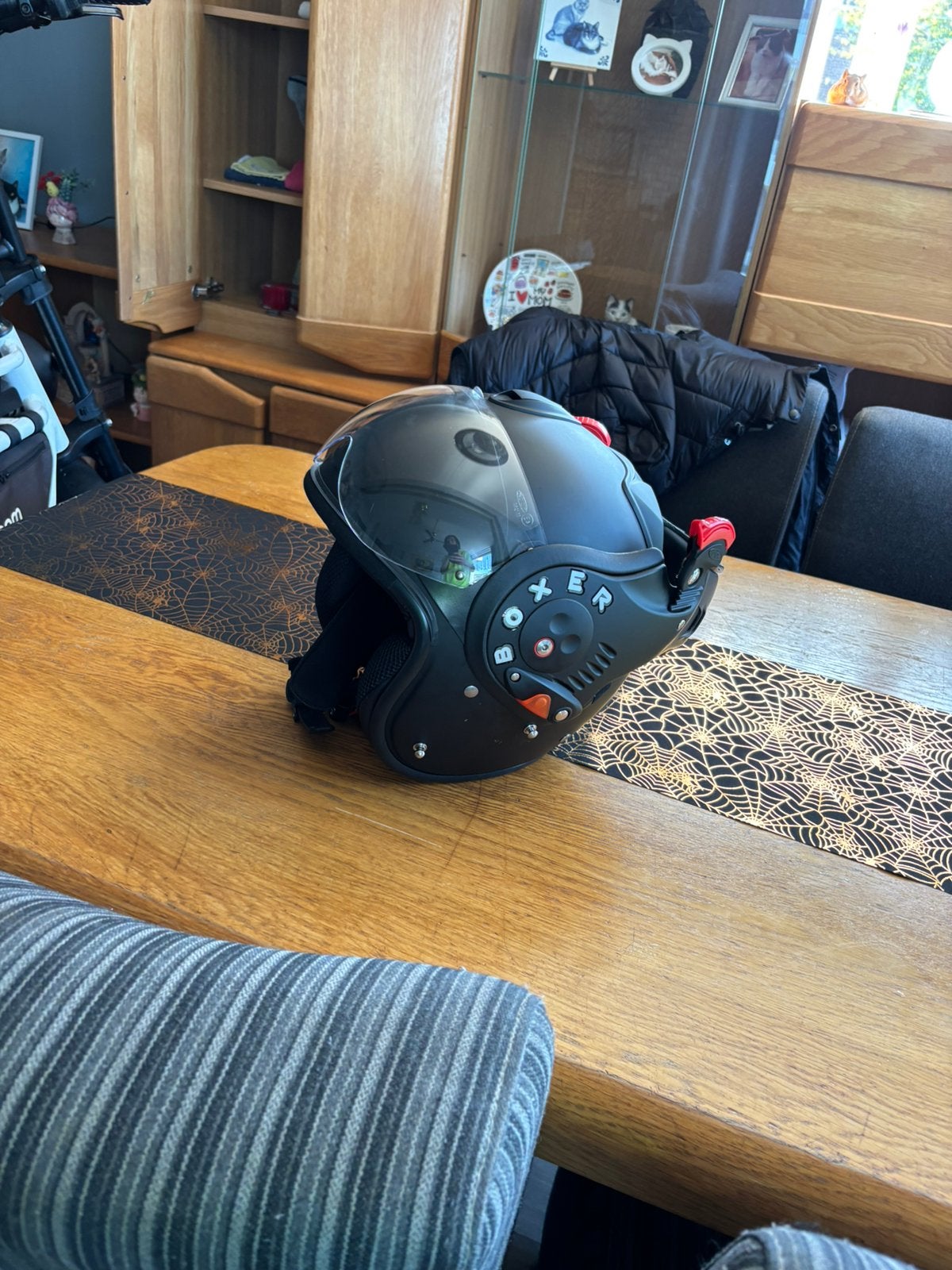 Boxer helm nieuwe maat M, Ophalen, Zo goed als nieuw