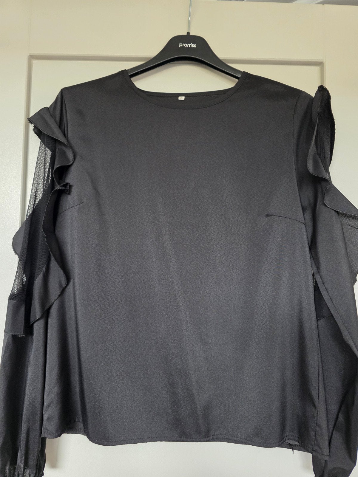 tof bloesje met mesh detail, Kleding | Dames, Tops, Zwart, Maat 42/44 (L), Nieuw, Ophalen of Verzenden