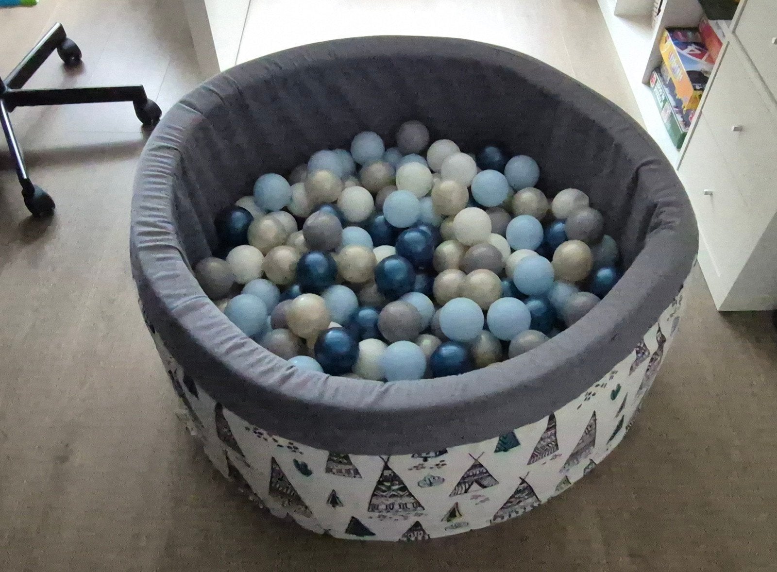 Ballenbak met ballen icl. opbergtas. 90cm, Ophalen, Zo goed als nieuw