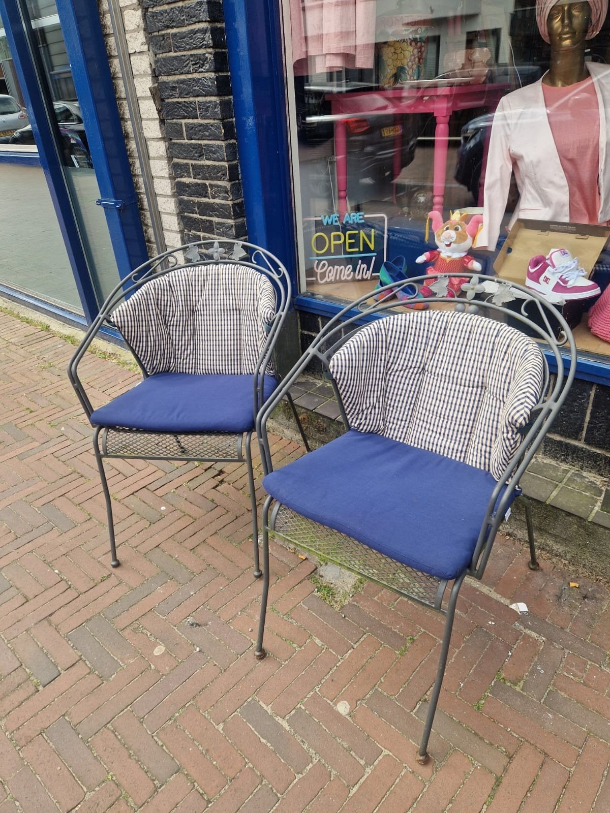 Brocante tuinset met 4 stoelen en tafel, Gebruikt, Onbekend@voorbeeld.com, Onbekend, Ophalen of Verzenden