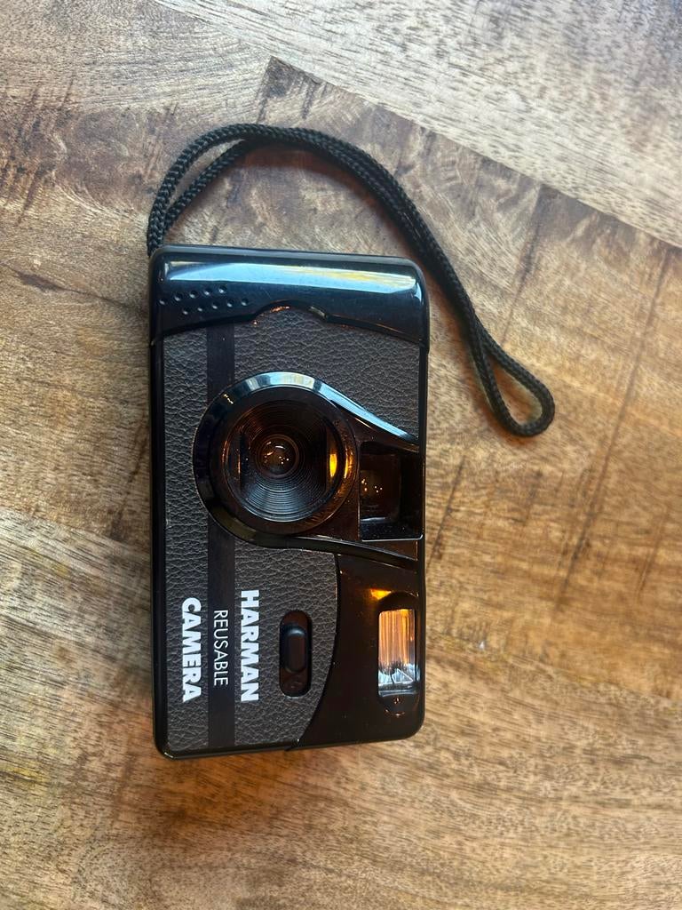 Moet weg Harman herbruikbare analoge camera flits rolletjes, Ophalen of Verzenden, Nieuw, Compact, Overige Merken