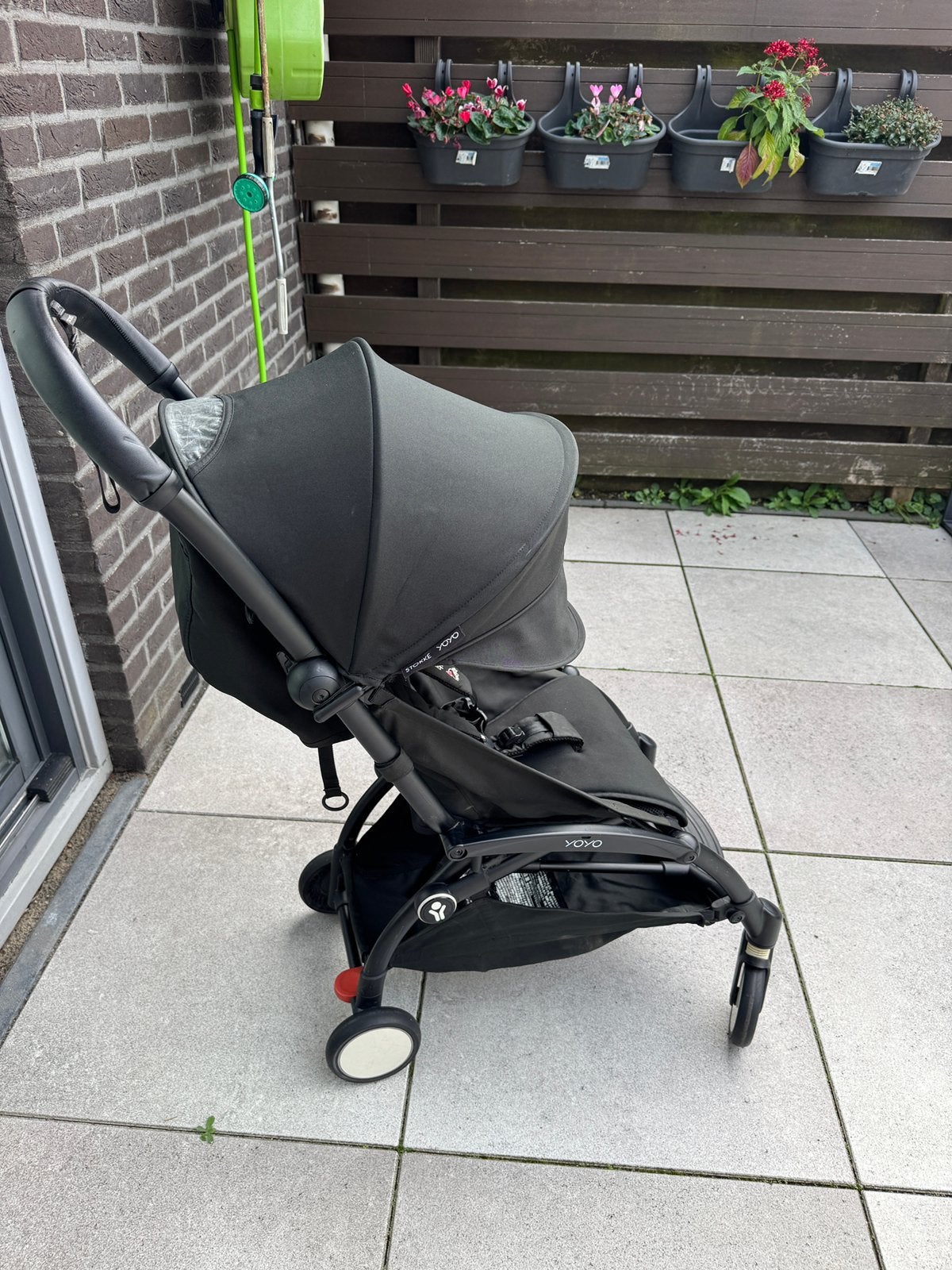 Stokke babyzen yoyo buggy3 zwart, Kinderen en Baby's, Ophalen of Verzenden, Zo goed als nieuw, Overige merken, Verstelbare rugleuning