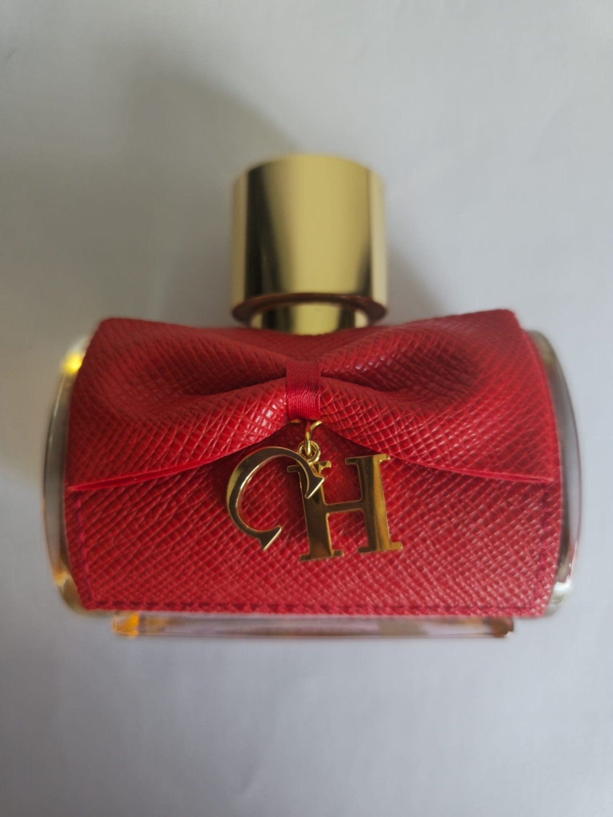 Carolina Herrera Privée. Discontinued., Sieraden, Tassen en Uiterlijk, Uiterlijk | Parfum, Ophalen of Verzenden, Nieuw