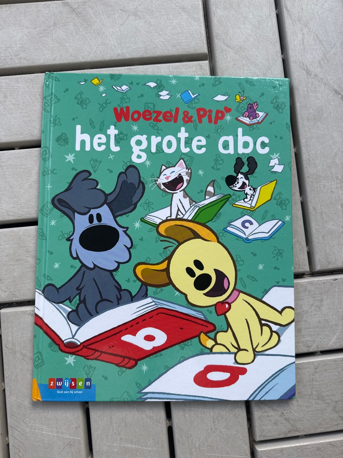 Woezel & Pip: Het Grote ABC Boek - Leerzaam en Leuk!, Non-fictie, Jongen of Meisje, Ophalen of Verzenden, Zo goed als nieuw