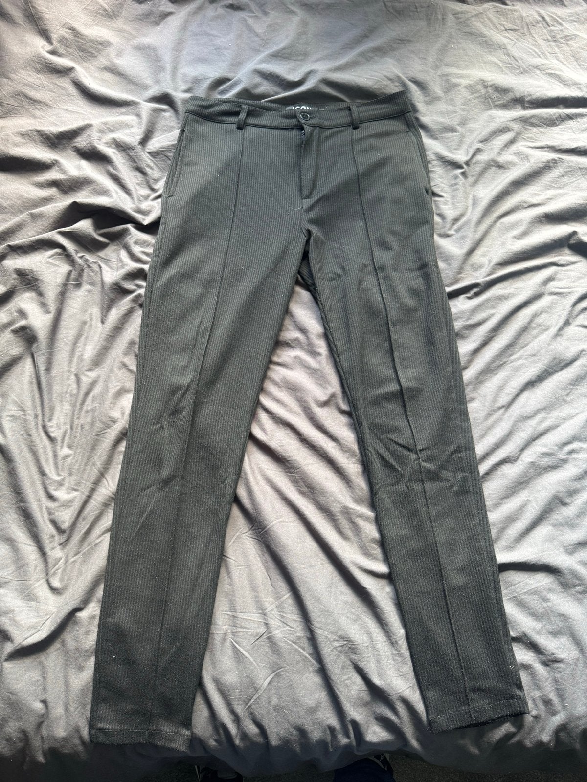 ICON. Amsterdam gestreepte pantalon - Maat L, Kleding | Heren, Broeken en Pantalons, Ophalen of Verzenden, Zo goed als nieuw, Maat 52/54 (L)