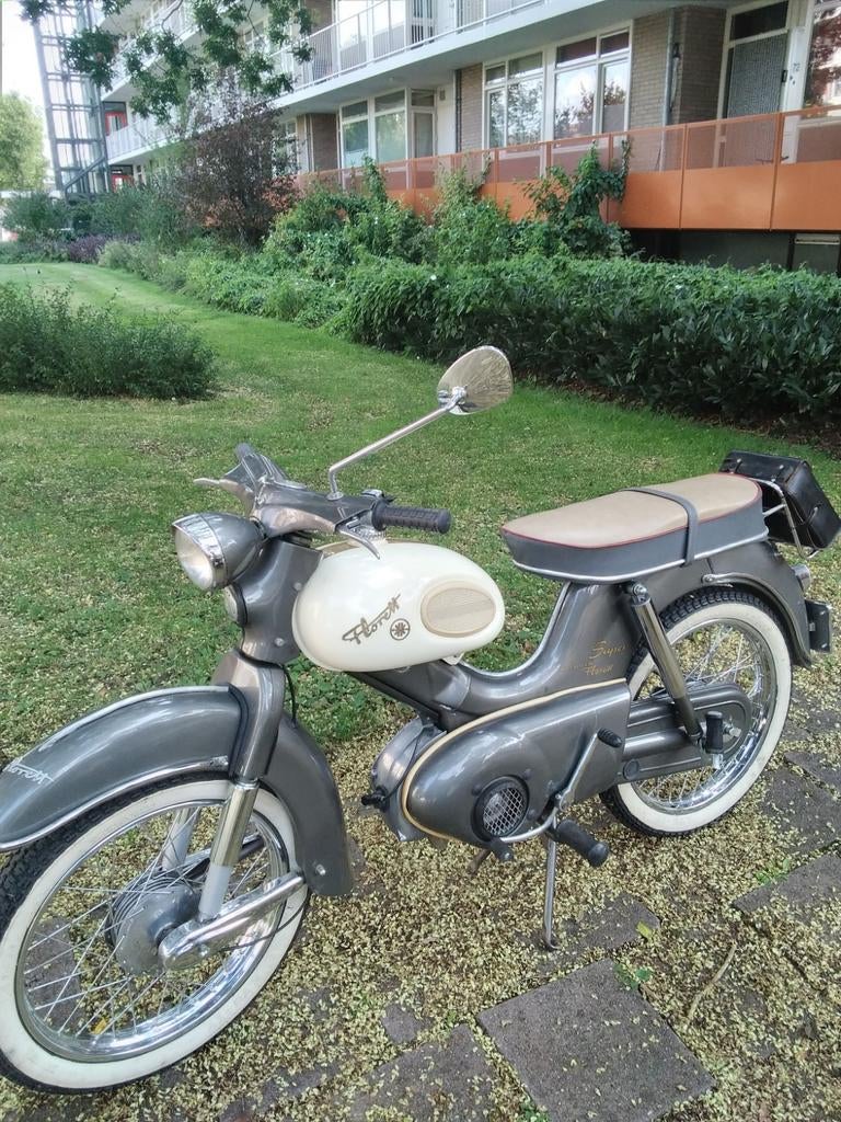 Nette kreitler super 3 bak indirect, Fietsen en Brommers, Brommers | Oldtimers, Ophalen of Verzenden, Overige merken